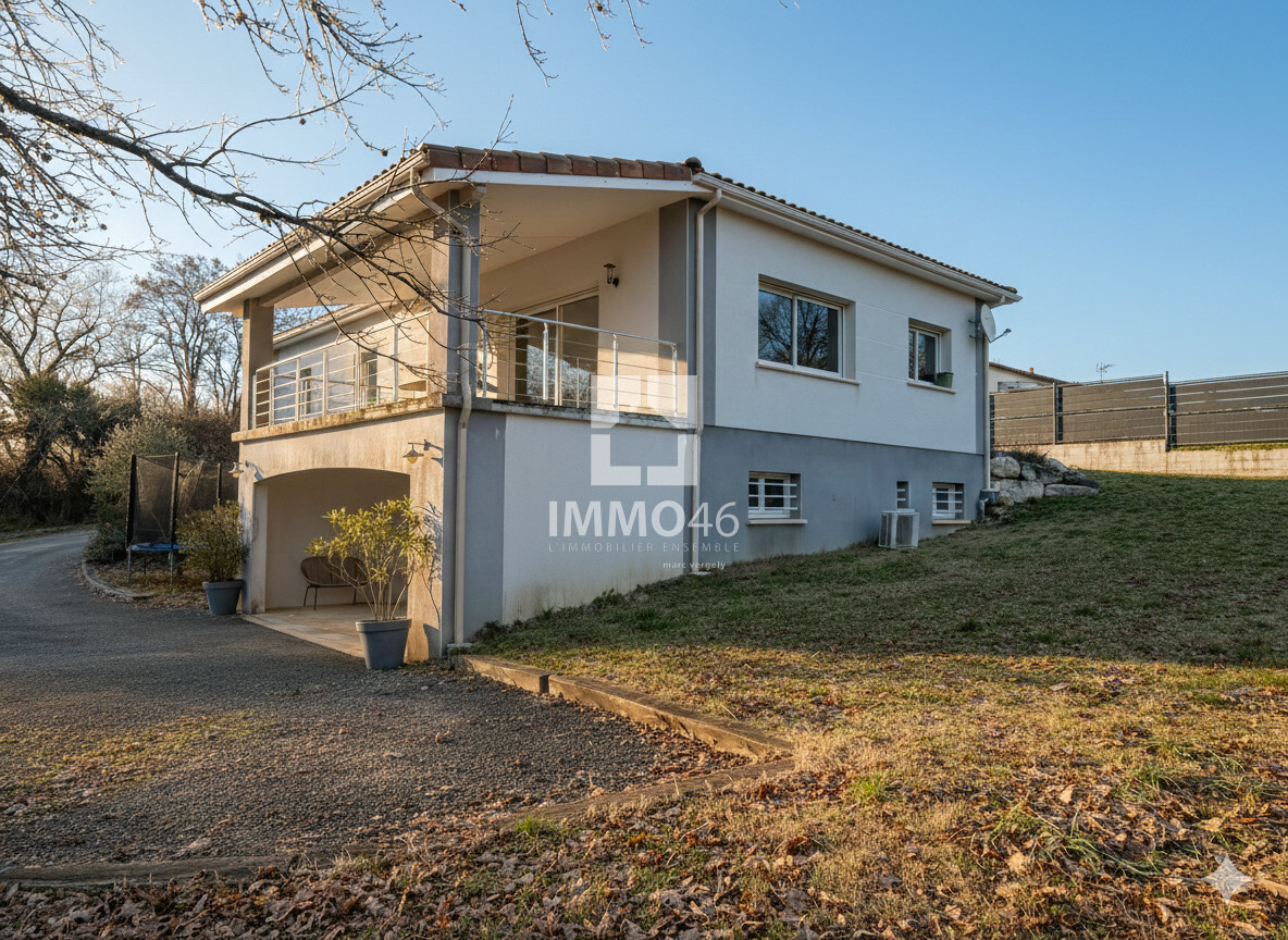 Maison 5 pièces 110 m² · à Saint-Pierre-Lafeuille · 110 m² · 273 700 €